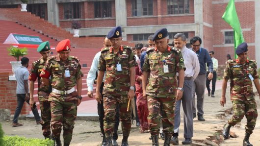 সেনাবাহিনীর ৩৩ পদাতিক ডিভিশনের জিওসির বাইউস্ট পরিদর্শন