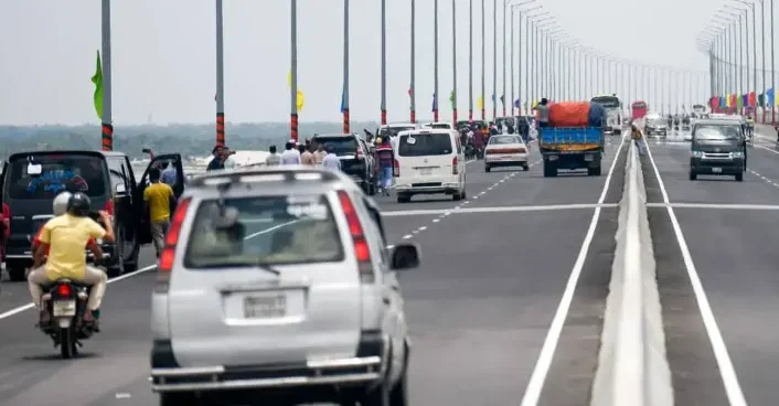 পদ্মা সেতুতে যান চলাচলে গতিসীমা নিয়ে নতুন সিদ্ধান্ত